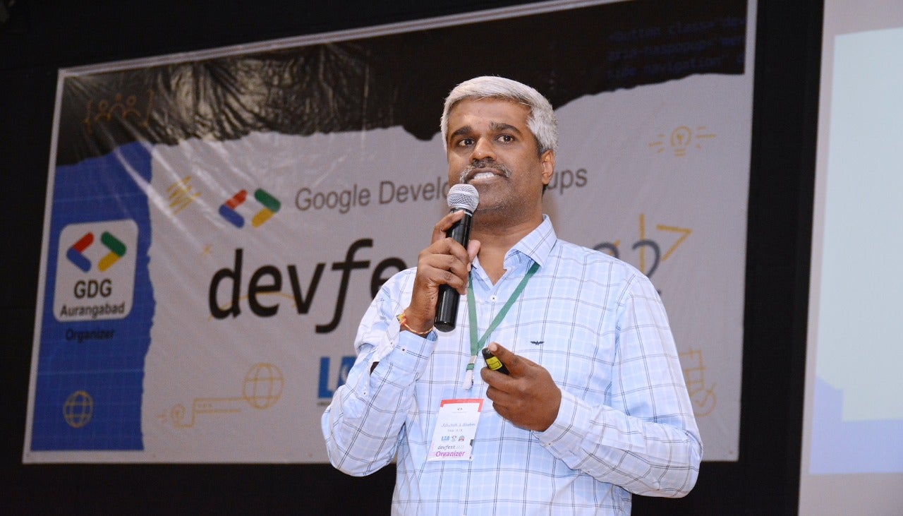 Captain headshot Ashutosh Bhakare