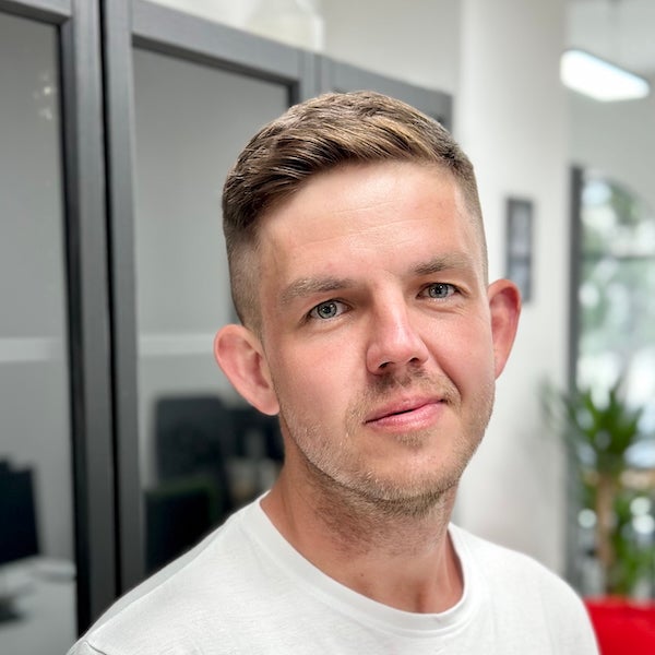 Captain headshot Igor