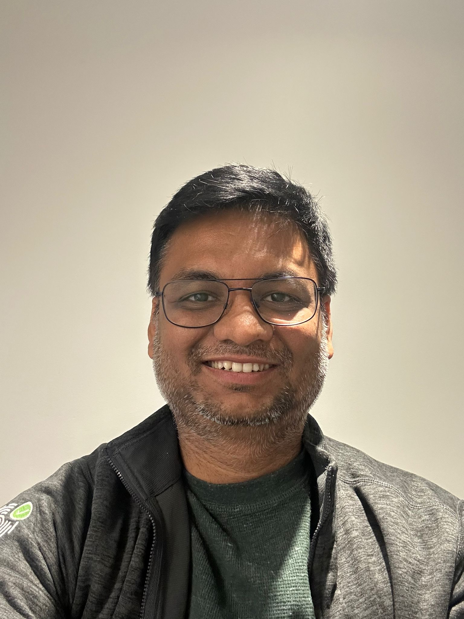 Headshot Swapnil Patil