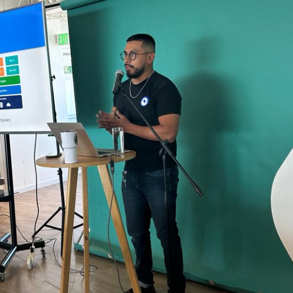 - Dockerキャプテンピック リカルド・ペレス DockerCaptainpick リカルド・ペレス