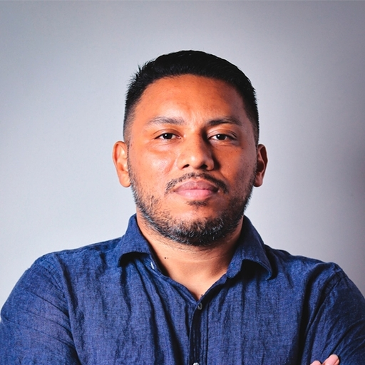 Headshot Gerardo Lopez Falcon